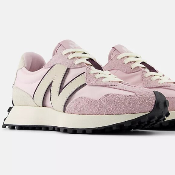 New Balance 327 Women's Sneakers Shoes ~Various Sizes~ Sugar Rose / Deep Plum - Picture 4 of 8